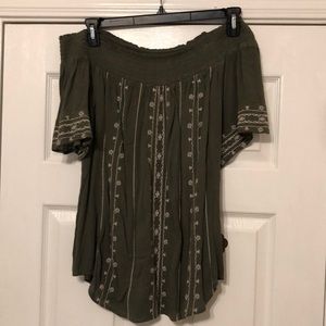 Knox Rose off the shoulder blouse